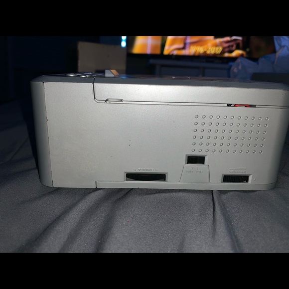 TRUTECH CD PLAYER CLOCK RADIO - Picture 4 of 7